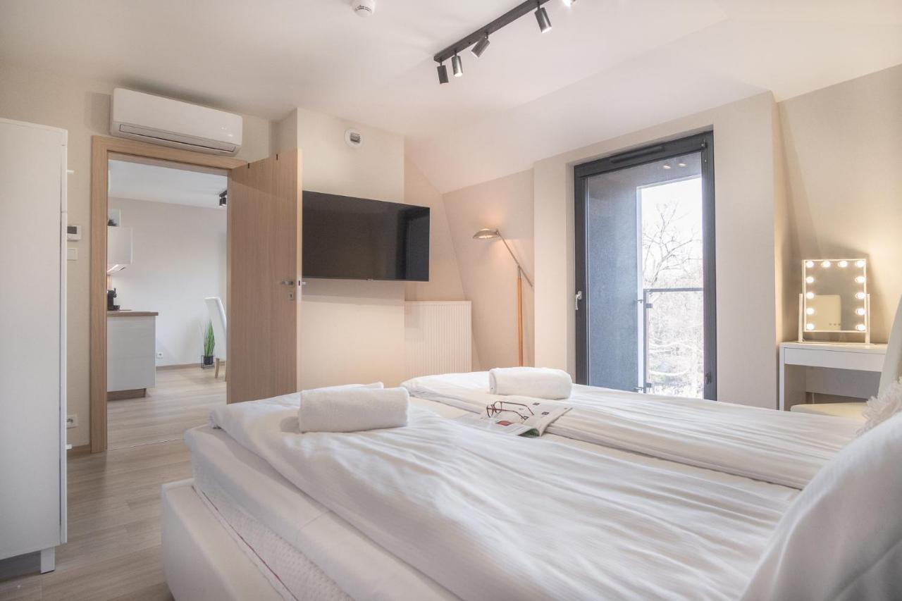 Iron Apartments كراكوفيا المظهر الخارجي الصورة