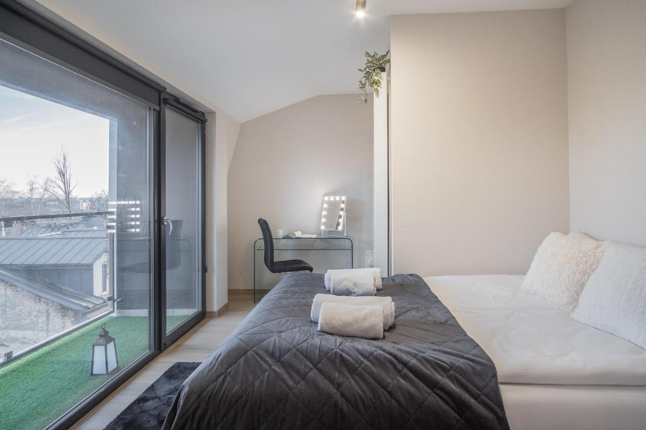 Iron Apartments كراكوفيا المظهر الخارجي الصورة